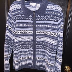 Croft & Barrow Navy and White Textured Sweater